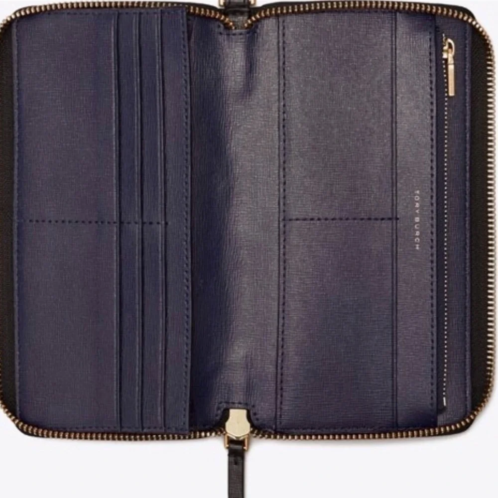 Tory Burch Black Zip-Around Leather Wallet Like new
